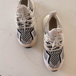 Adidas ultra boost 5.0 DNA